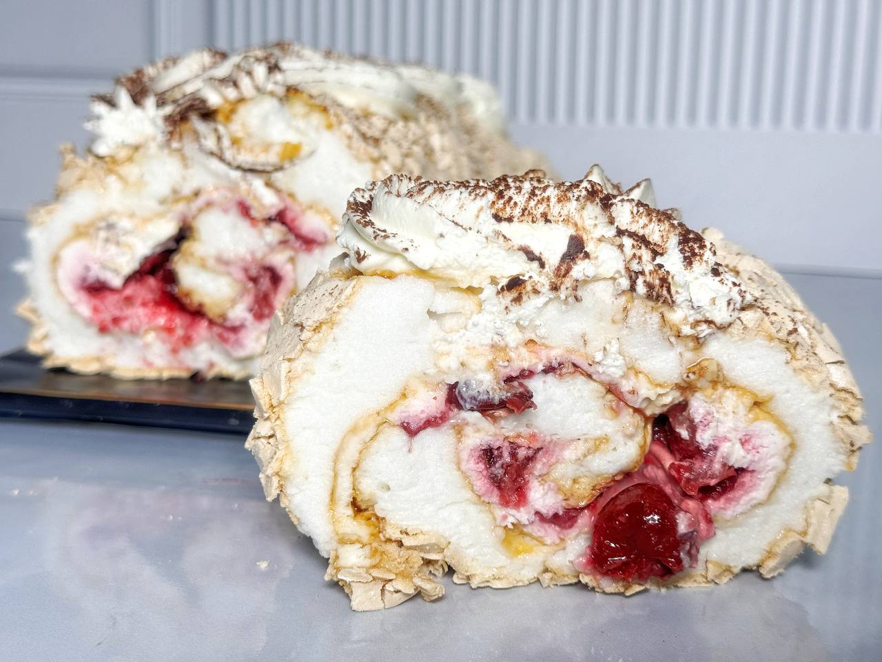 Меренговый рулет